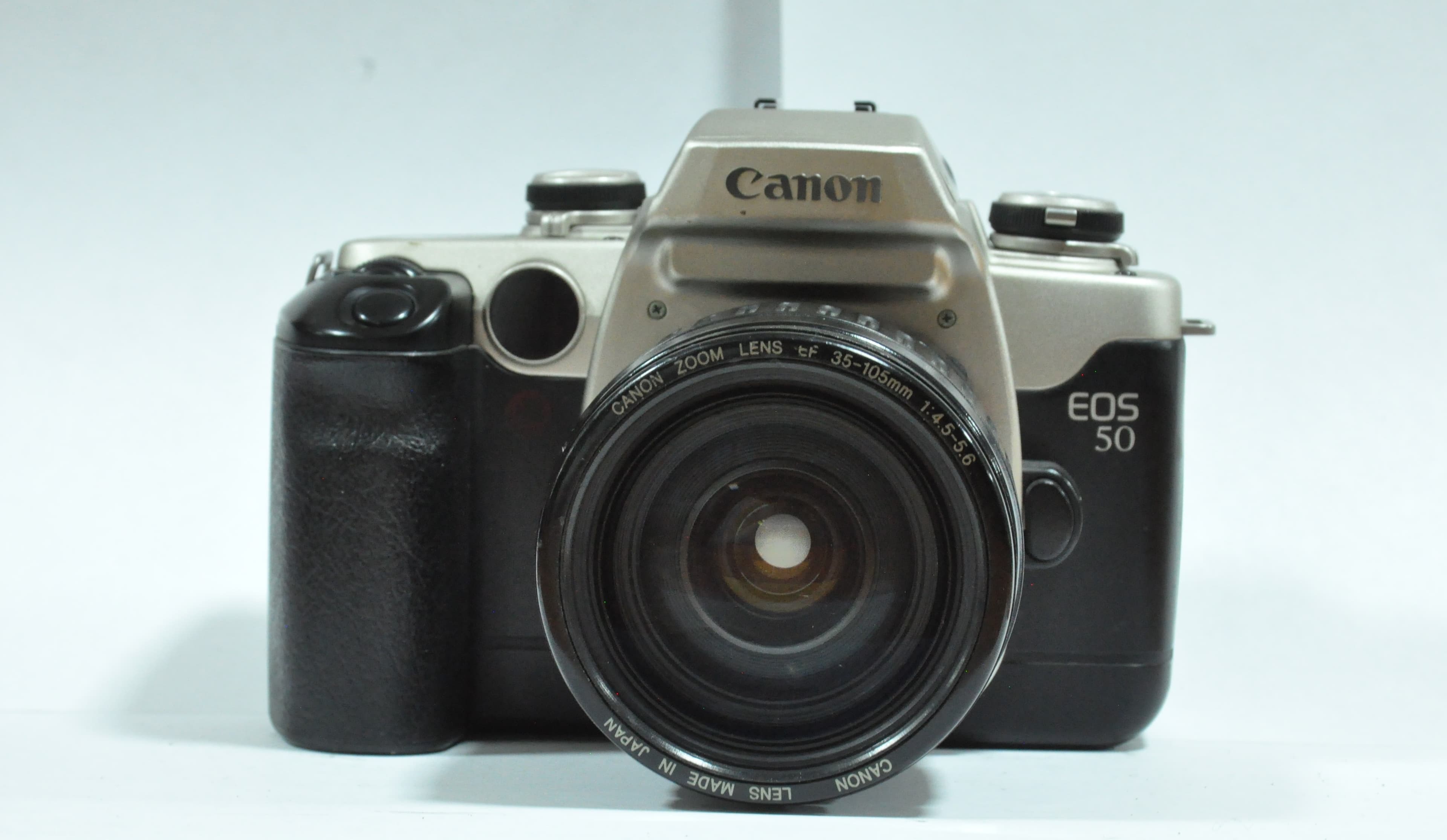 Canon EOS 50