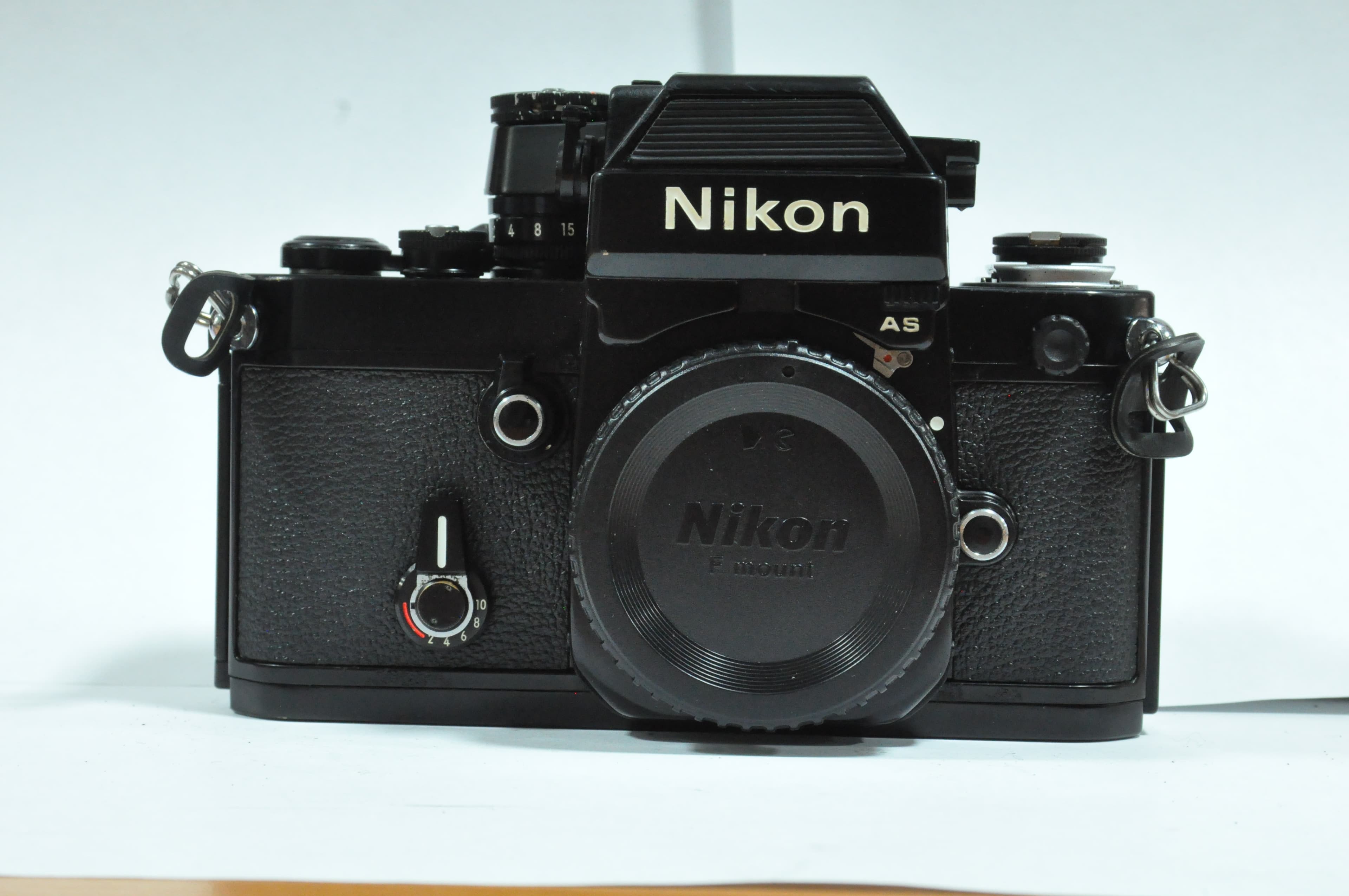 Nikon F2